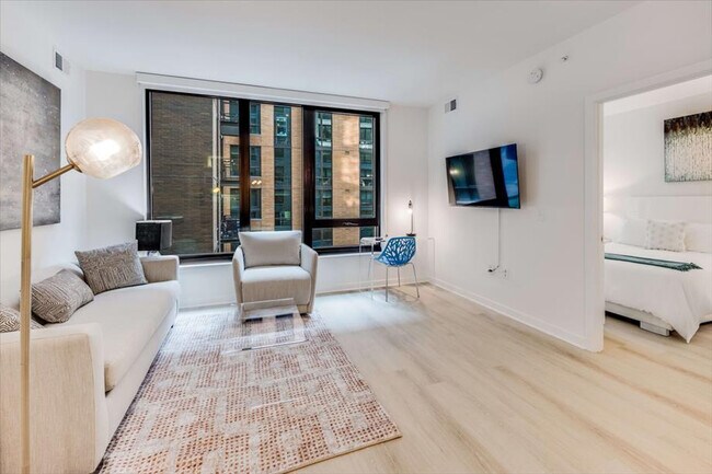 Foto del edificio - 1051 First Street Northeast-SI ID1040186P