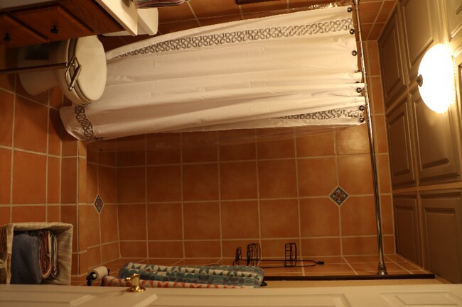 Foto del edificio - 3916 Eagles Nest Dr