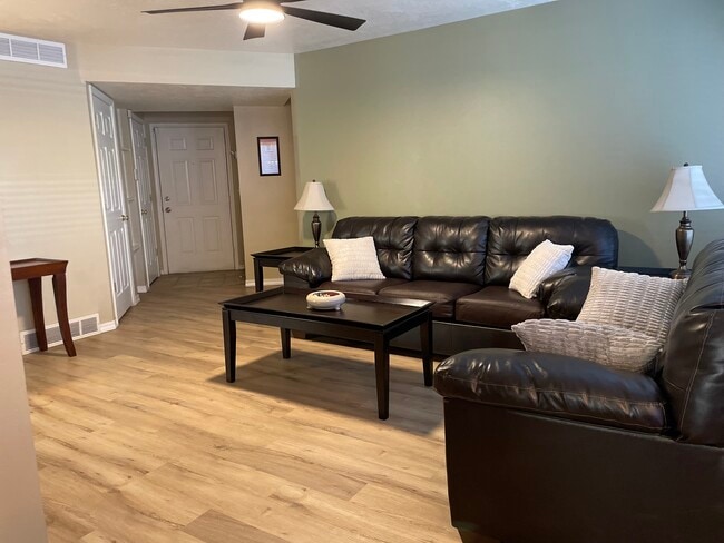 Building Photo - 1158 E 6600 S