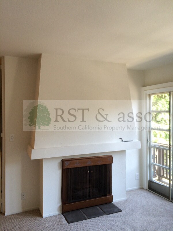 Foto del edificio - 1419 S Bentley Ave