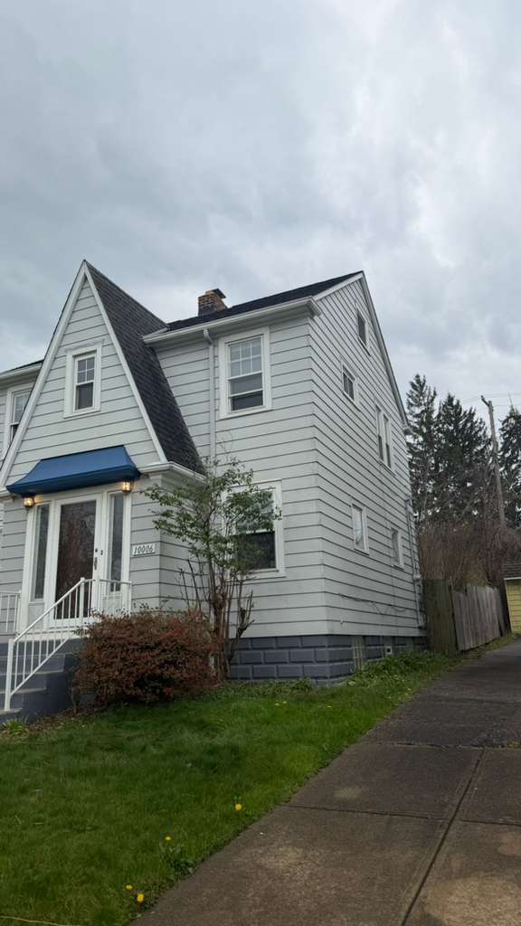 Foto del edificio - 10006 Plymouth Ave