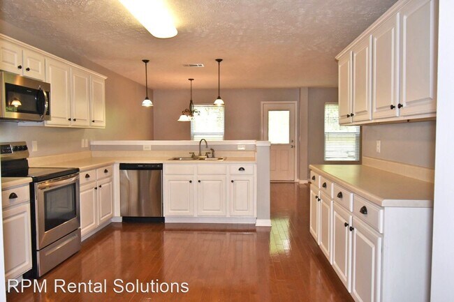 Foto del edificio - 4 br, 3 bath House - 228 Elderberry Way