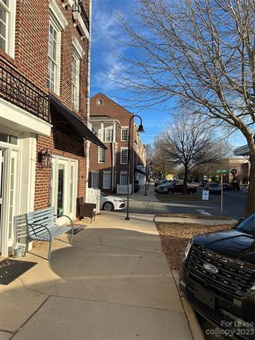 Building Photo - 21331 Catawba Ave