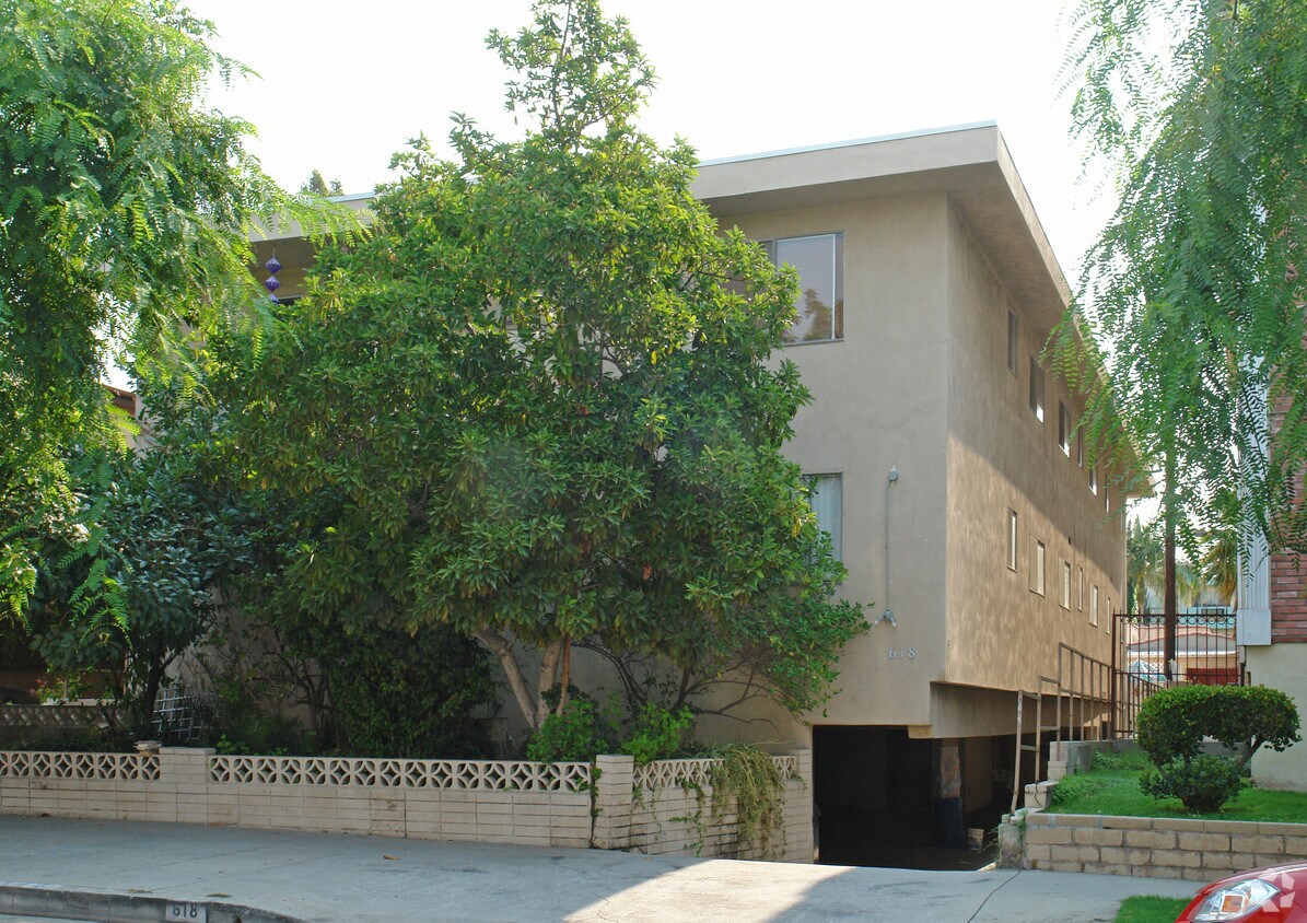 Foto principal - 618 N Orlando Ave