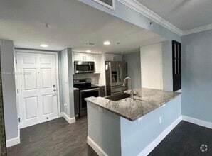 Building Photo - 1801 N Flagler Dr