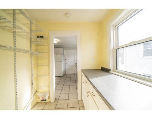 Foto del edificio - 235-237 Corey Rd