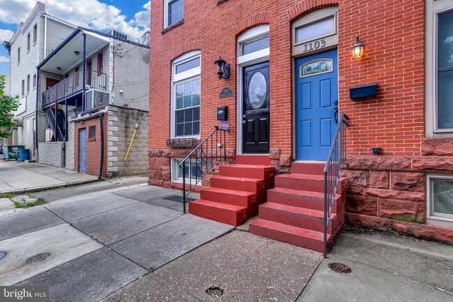 Building Photo - 1101 S Potomac St