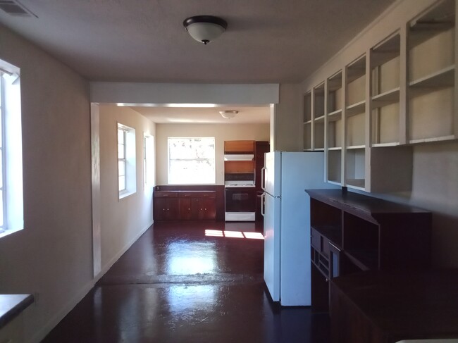 Hallway pantry into kitchen - 739 Magnolia Rd