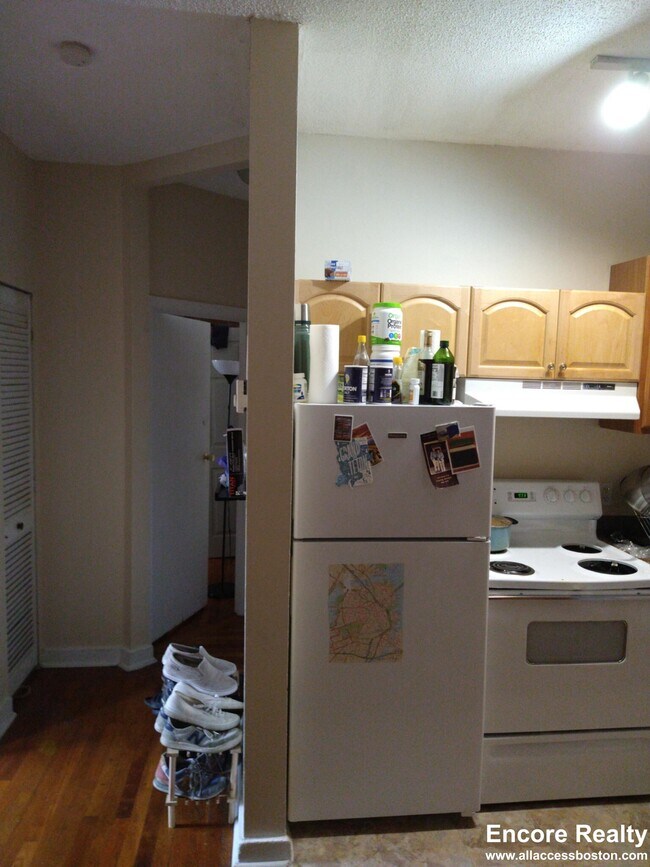 Foto del edificio - 894 Huntington Ave