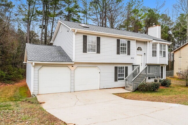 Foto del edificio - 2032 Lown Farm Ln