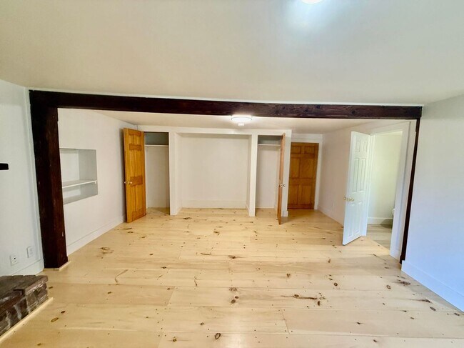Foto del edificio - 473 Maple St
