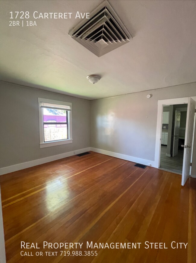 Foto del edificio - 1728 Carteret Ave