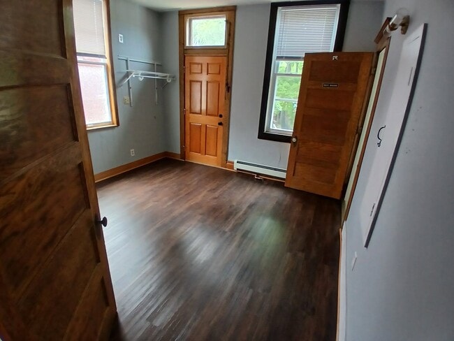 Building Photo - 133 Virginia Ave
