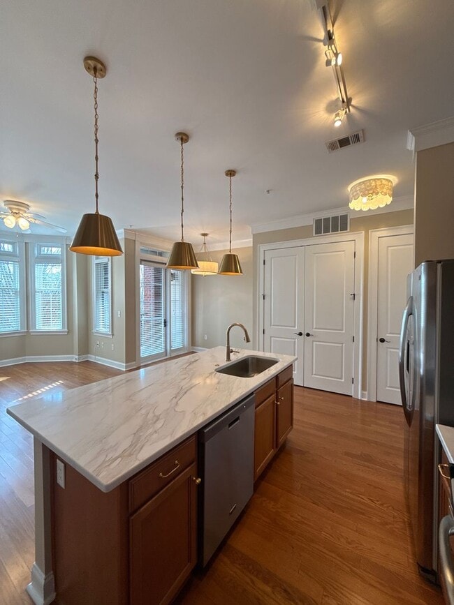 Building Photo - Tranquil Court - T.R. Lawing Realty Property