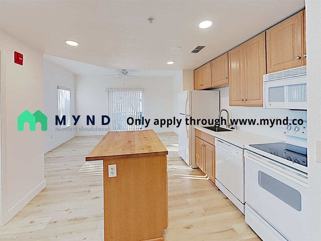 2 br, 1.5 bath - 1033 S St Apt 1 - 2 br, 1.5 bath  - 1033 S St Apt 1