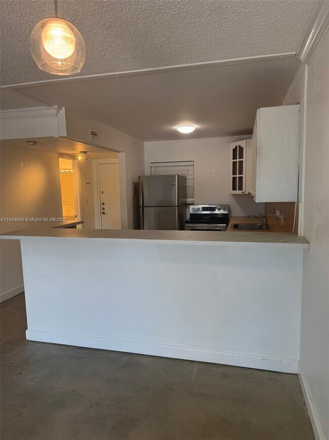 Building Photo - 7830 Dickens Ave