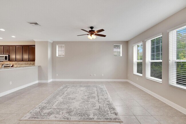 Foto del edificio - FishHawk Home Available Immediately!