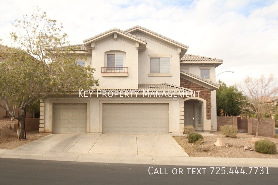 Foto principal - RENOVATED GREEN VALLEY HOME W/ 3 CAR GARAGE