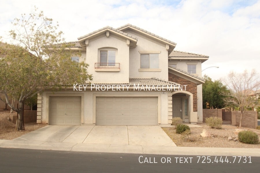 Primary Photo - RENOVATED GREEN VALLEY HOME W/ 3 CAR GARAGE