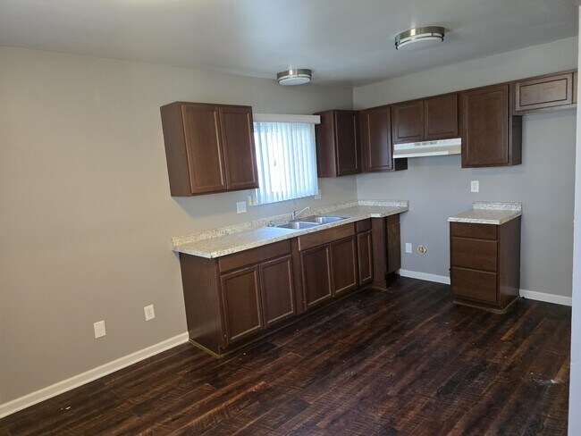 Building Photo - 8509 Paige Ave