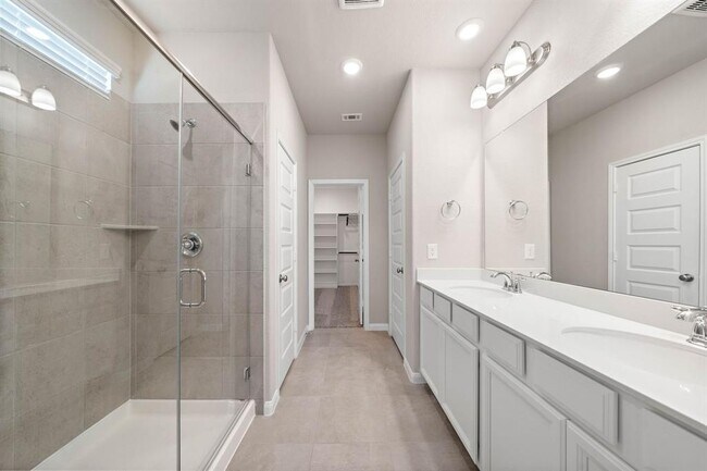 Foto del edificio - 7064 Silverleaf Oak St