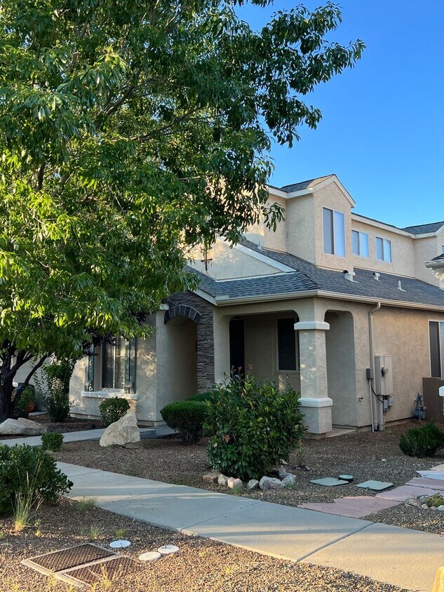 Primary Photo - Two Story 4 Bedroom in Stoneridge