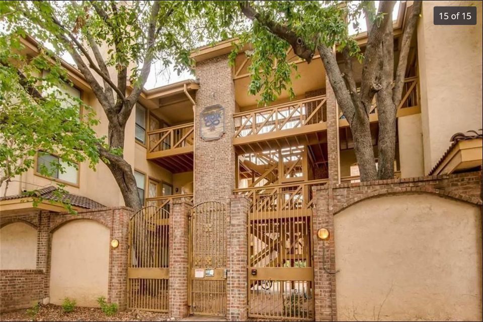 806 W 24th St Unit Croix Condos, Austin, TX 78705 Condo for Rent in