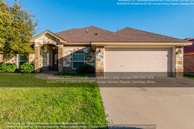 Foto del edificio - 3 Bedroom 2 Bath Available SOON