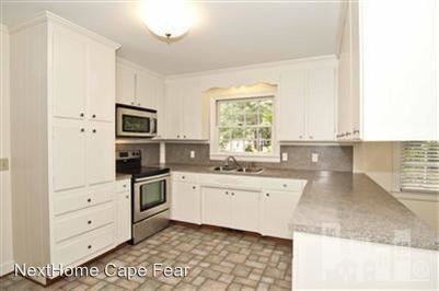 Building Photo - 3 br, 2 bath House - 1615 S Live Oak Pkwy