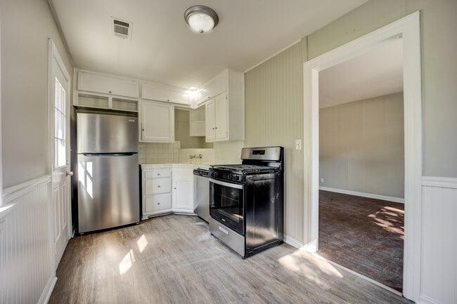 Foto del edificio - 2101 S V St