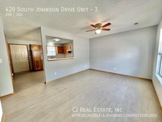 Building Photo - 420 S Johnson Dr