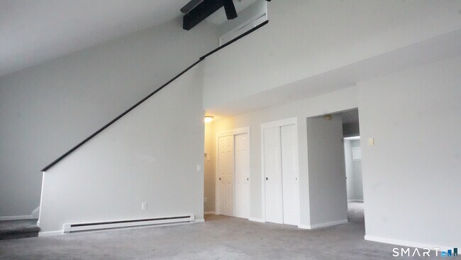 Foto del edificio - 234 Willow Springs