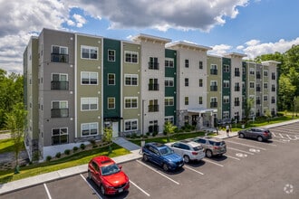 Building Photo - Edgebrook Residences