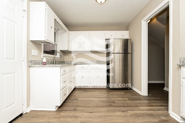 Foto del edificio - 3485 Warpath Rd
