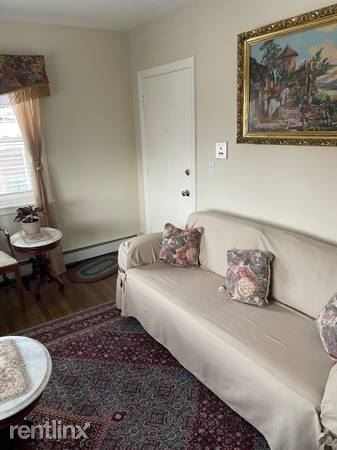 Building Photo - 1 br, 1 bath Condo - 375 Mount Auburn St