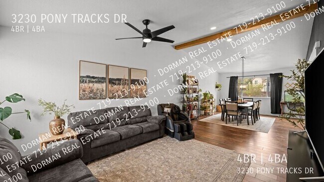 Foto del edificio - 3230 Pony Tracks Dr