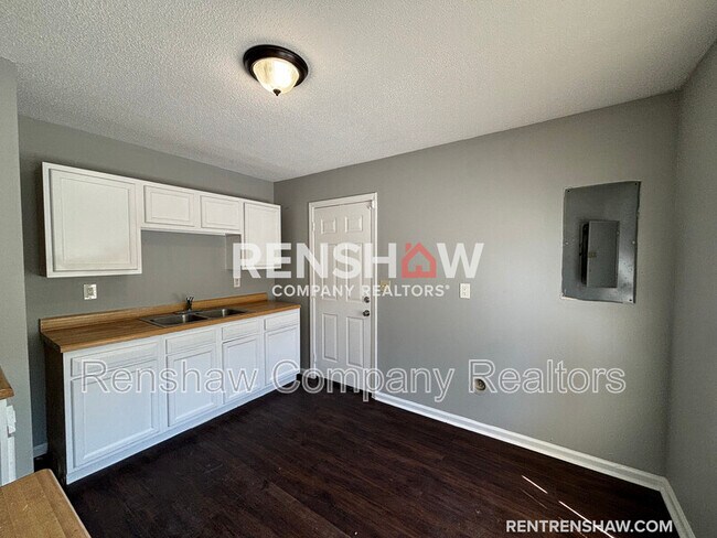 Building Photo - 274 Lucerne Pl