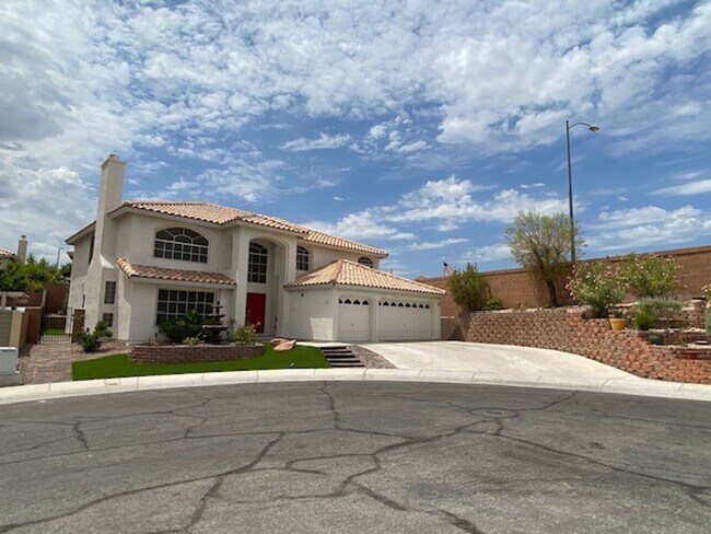 Foto del edificio - 9121 Teal Lake Ct