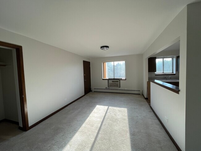 Foto del edificio - 8900 S Roberts Rd