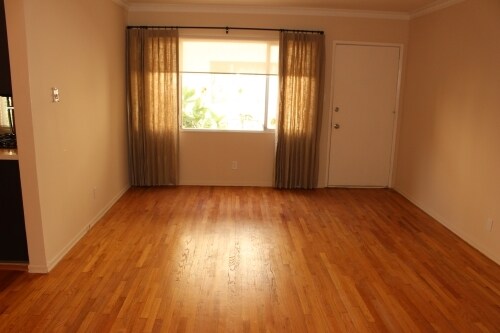 Foto del edificio - 3135 Durango Ave