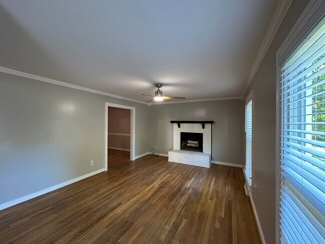 Foto del edificio - 10012 Copperwood Ct