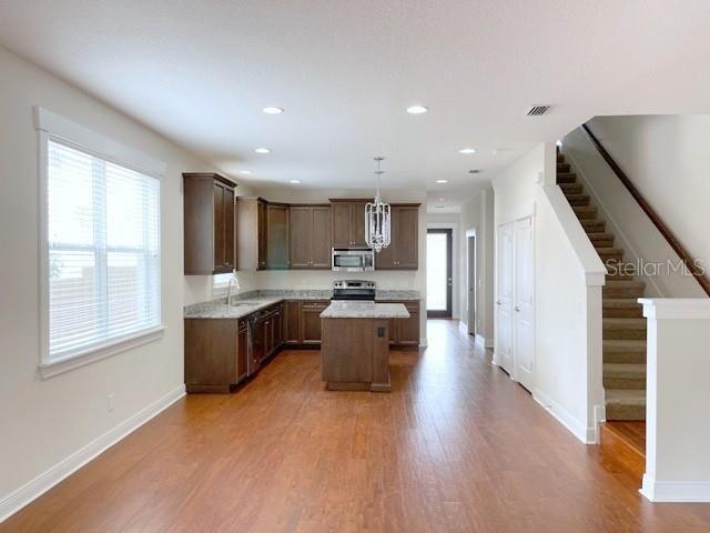 Foto del edificio - 2940 W Knights Ave