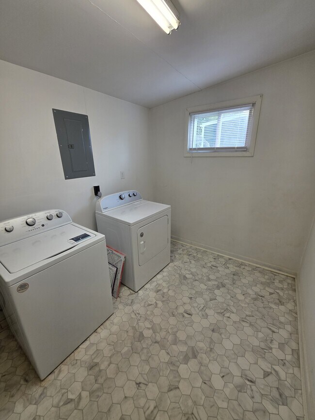 Foto del edificio - 2302 Norfolk St