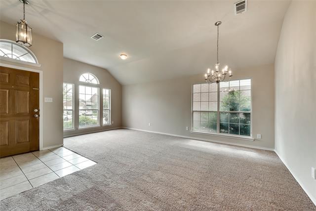 Building Photo - 3015 Cross Timbers Dr