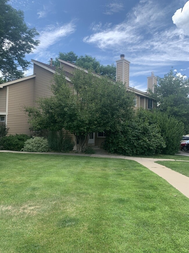 Building Photo - 5958 Gunbarrel Ave