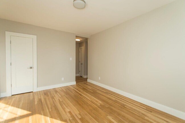 Foto del edificio - 286 Chestnut Hill Ave