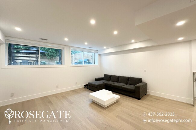 Photo du bâtiment - Renovated Studio Apartment | 625 Sq Ft | P...