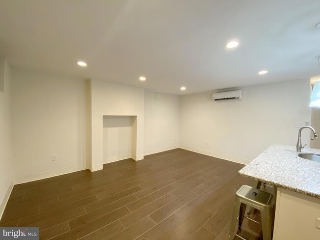 Photo - 928 P St NW Townhome