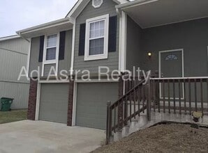 Building Photo - 2515 Bent Oak Ct