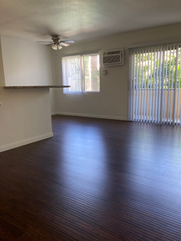 6155 Woodman Ave Unit 110, Los Angeles, CA 91401 Room for Rent in Los